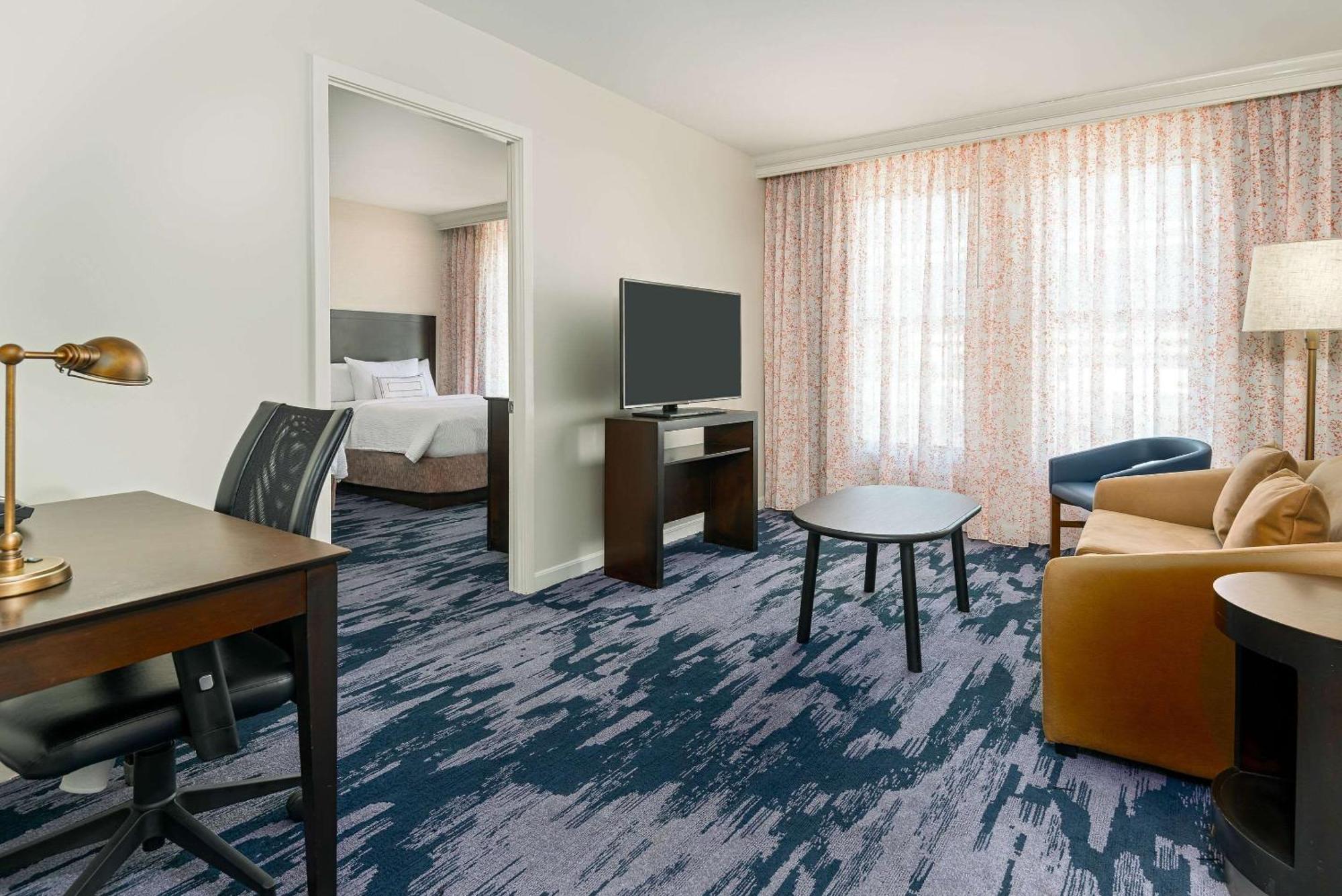 The Connally Downtown Atlanta, Ascend Collection Atlanta